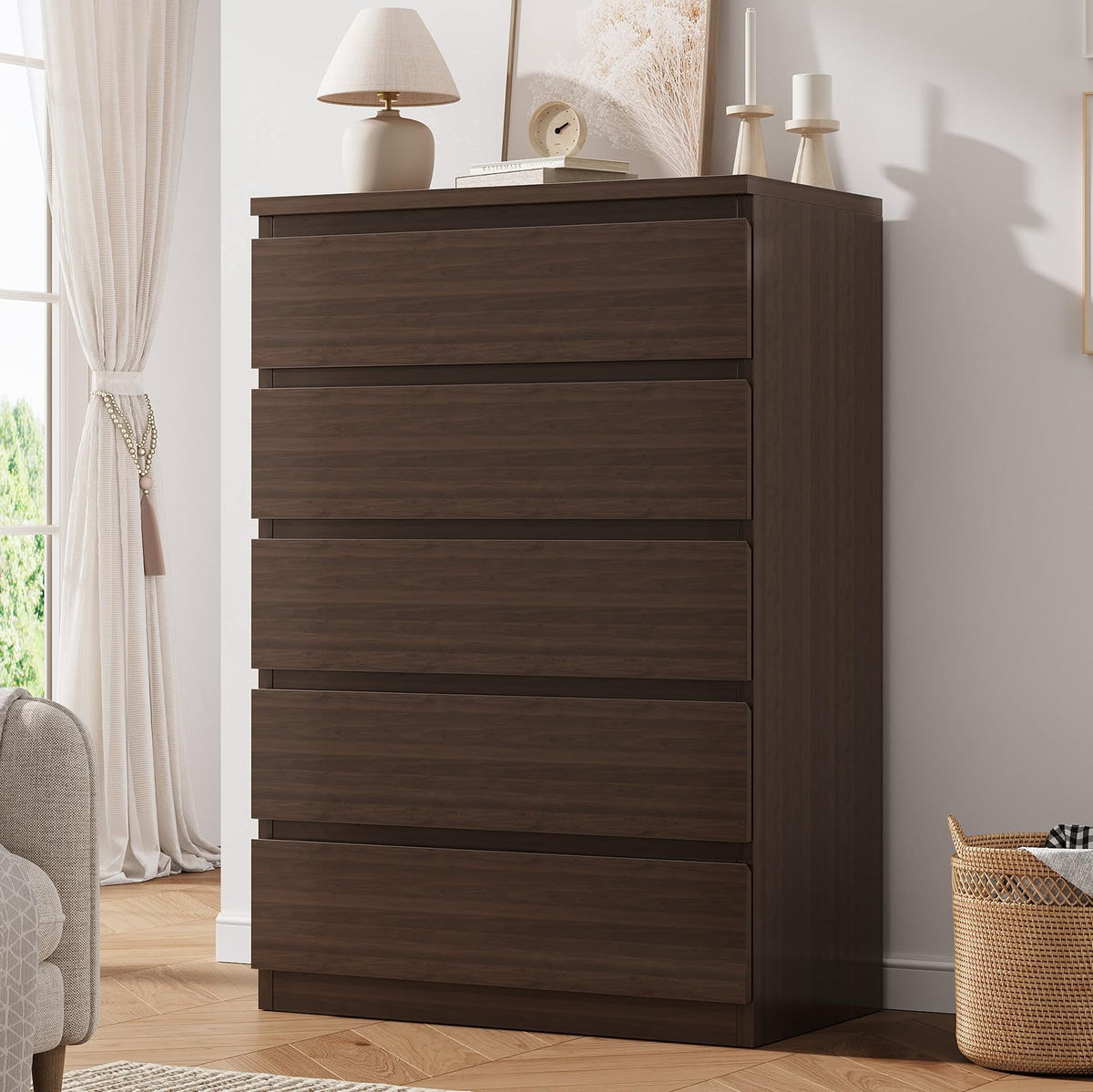 Brown 5 Drawer Wood Dresser J762