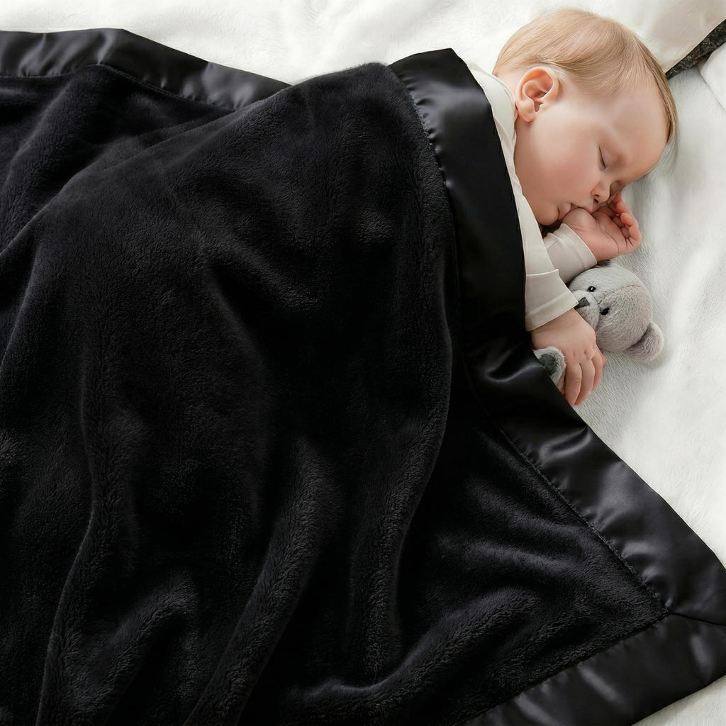 Fleece Baby Blanket with Satin Trim Black 30''x40'' Z105987