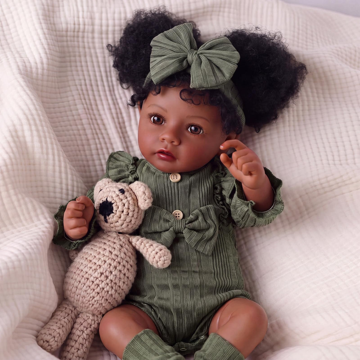 20 Inch Black Lifelike Baby Girl Doll O461047